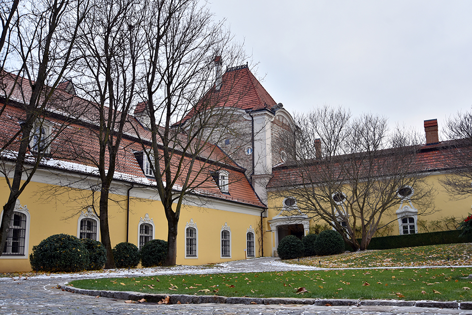 Chateau Bela 06.jpg