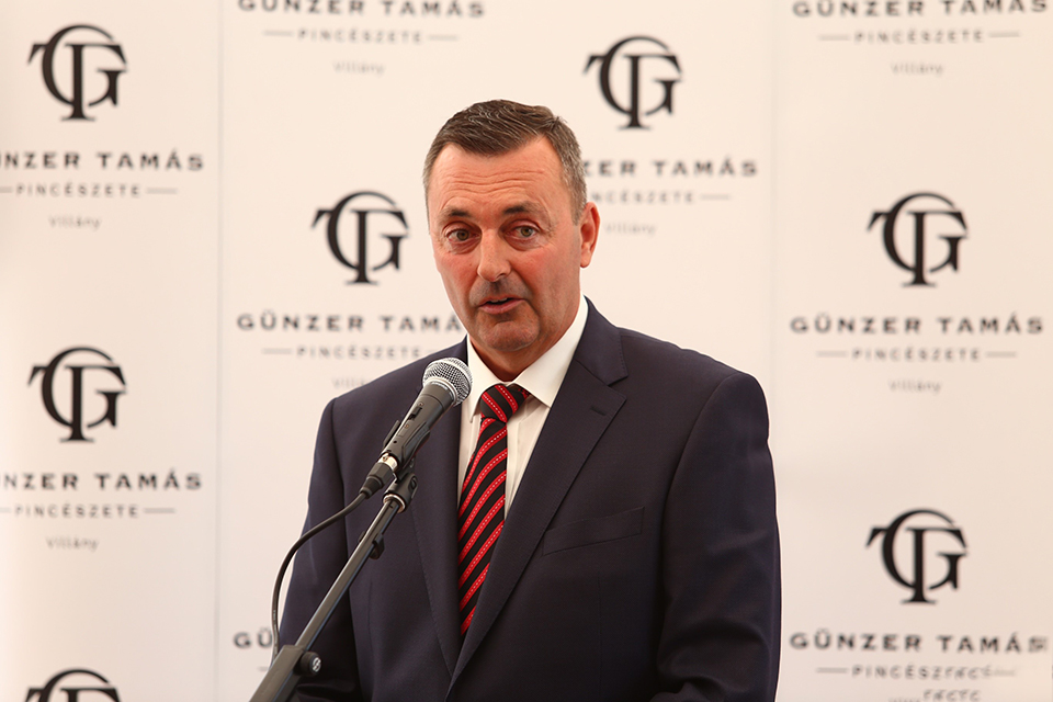 günzer tamas 06