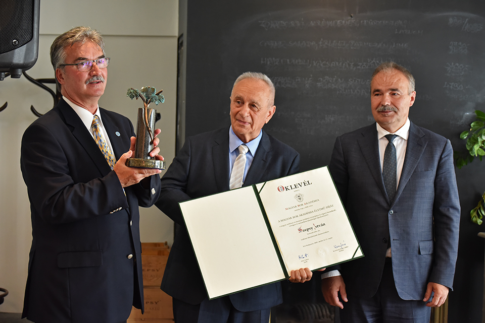 szepsy eletmudíj 14cs